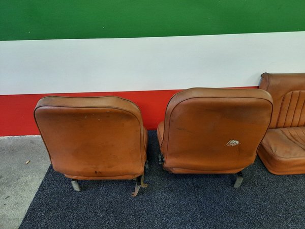 Raritäten. Alfa Romeo Giulia Sprint GT Sitzgarnitur zu verkaufen.